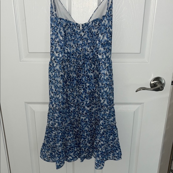 B Darlin Blue and White Floral Ruffled Mini Dress NWOT - Picture 3 of 9